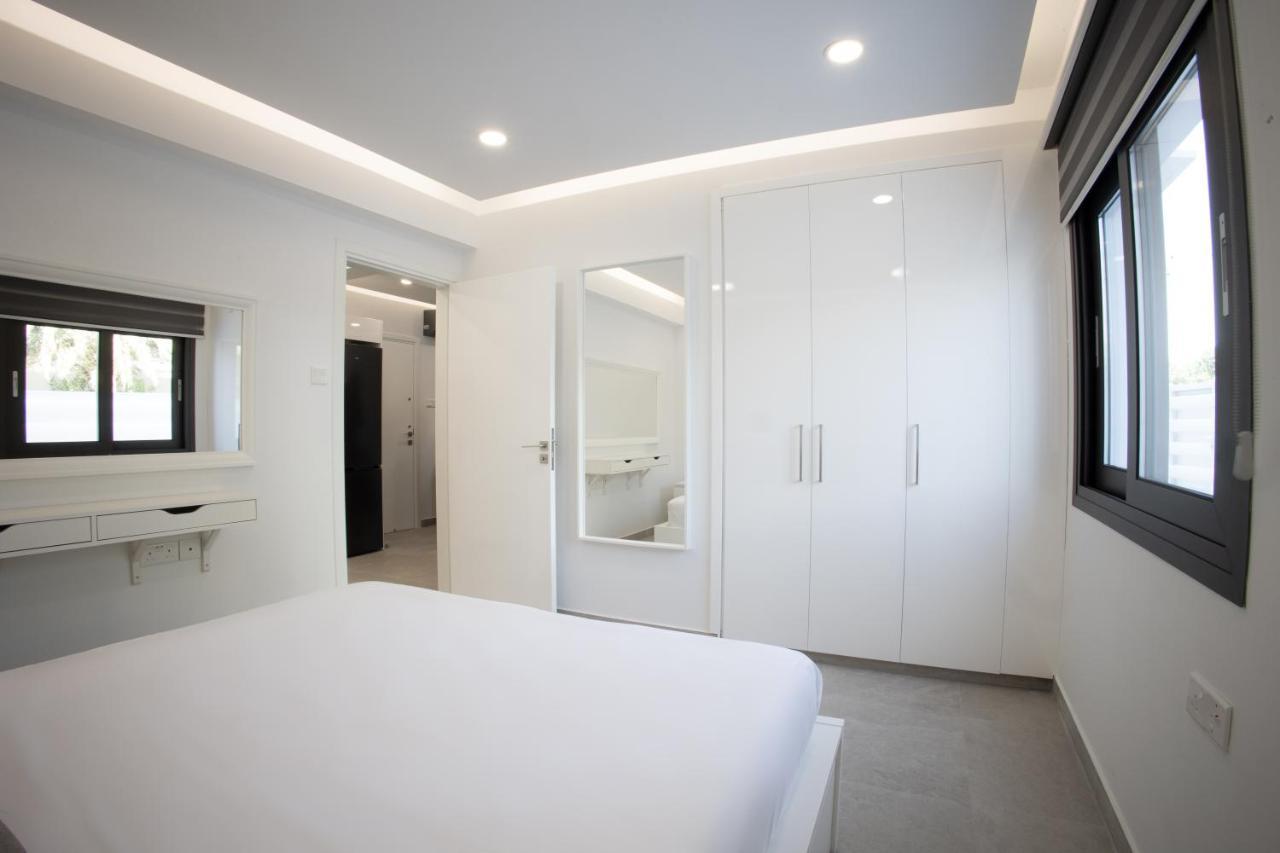Phaedrus Living: Luxury Mackenzie Flat Apartman
