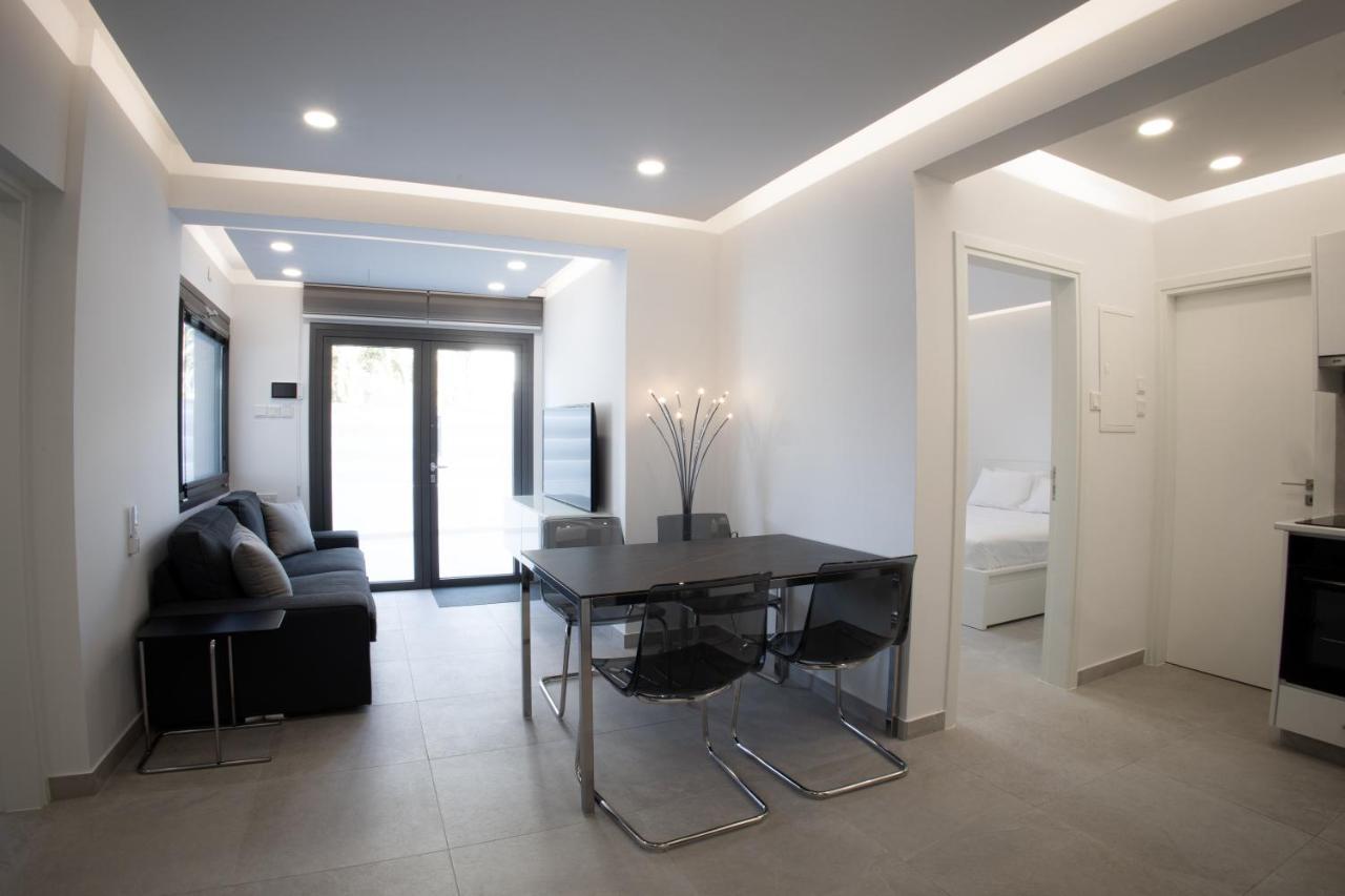 Phaedrus Living: Luxury Mackenzie Flat * Lárnaka